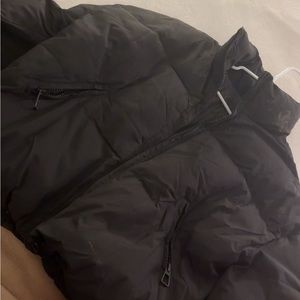 BLACK CROPPED PUFFER